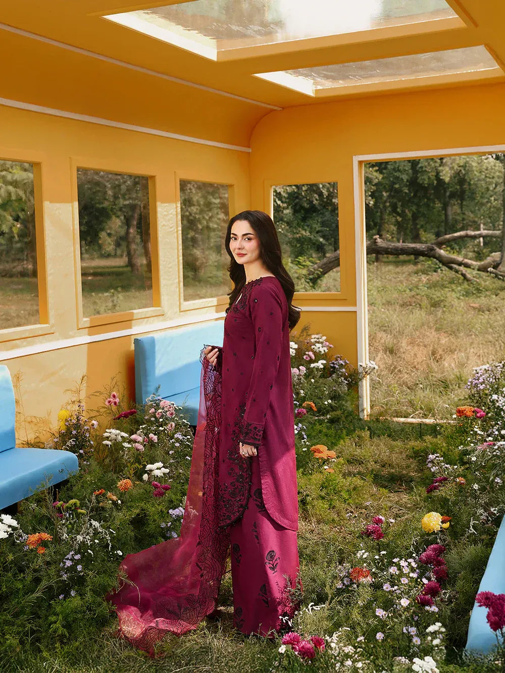 3PC EMBROIDERED LAWN SUIT - SR-736