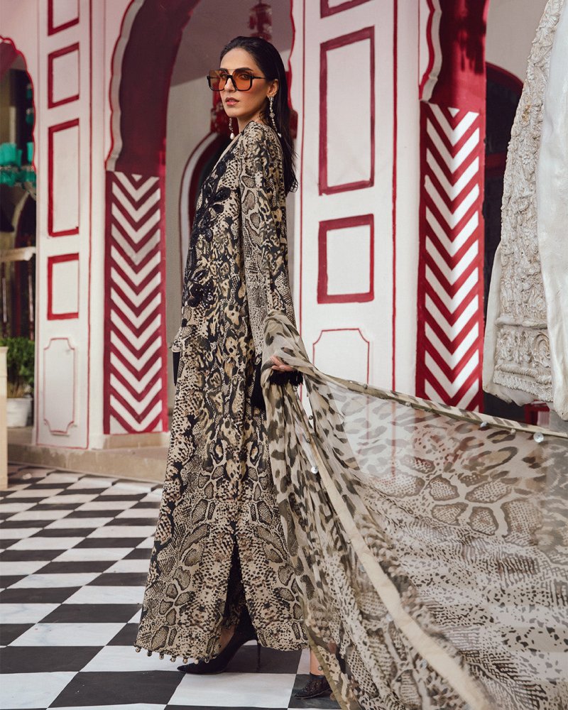 3PC DIGITAL PRINTED SILK SUIT WITH PATCHES - SR - 673 - Rangoli Store