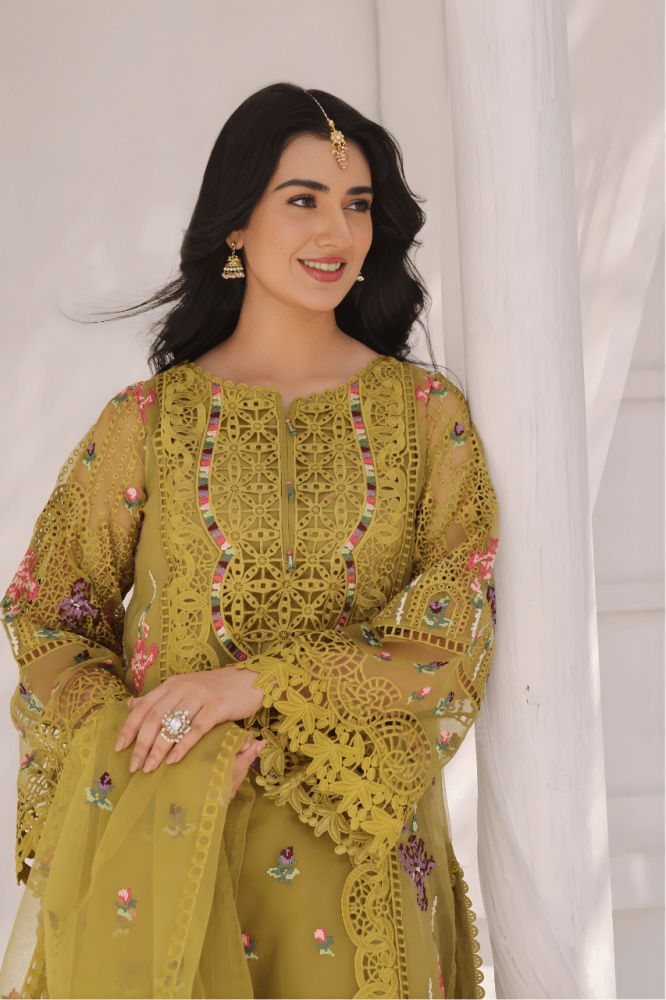 3PC EMBROIDERED LAWN SUIT - SR - 511 - Rangoli Store