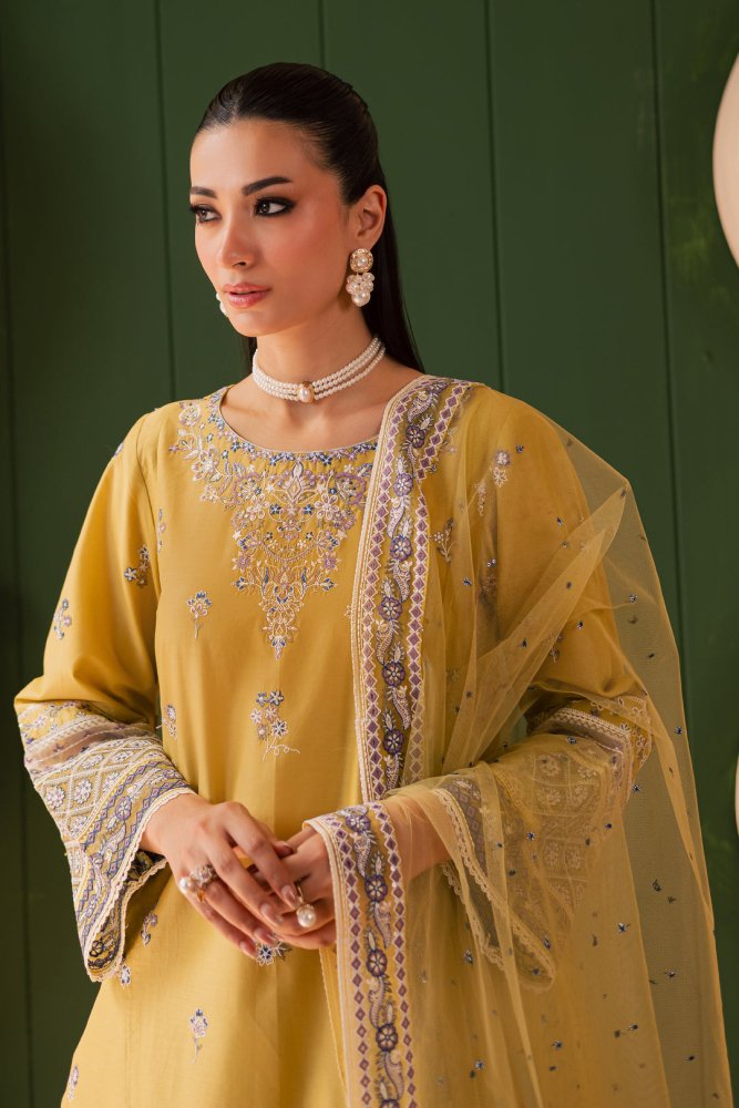 3PC EMBROIDERED LAWN SUIT - SR - 691 - Rangoli Store