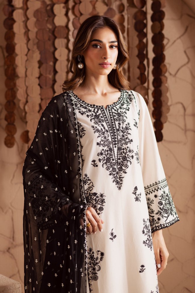 3PC EMBROIDERED LAWN SUIT - SR - 704 - Rangoli Store