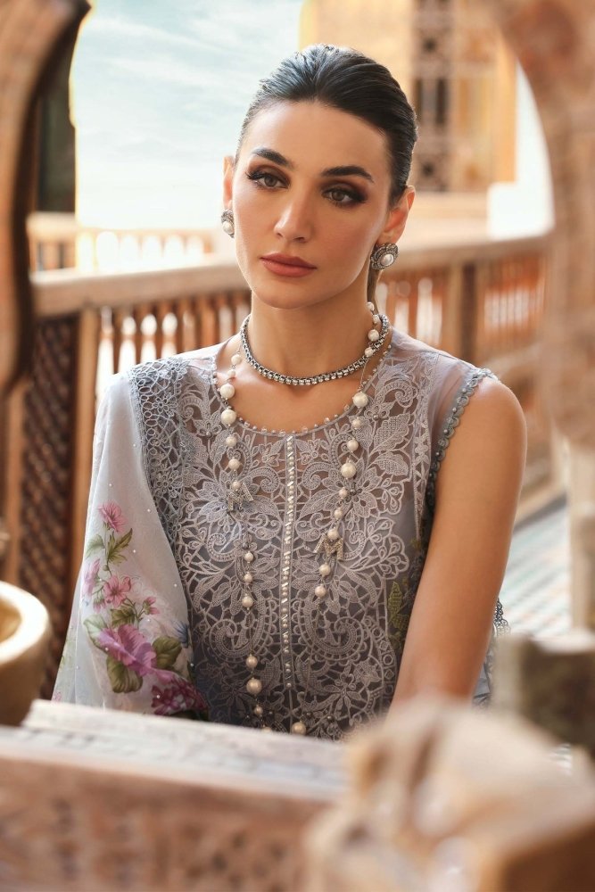 3PC EMBROIDERED ORGANZA SUIT - SR - 684 - Rangoli Store