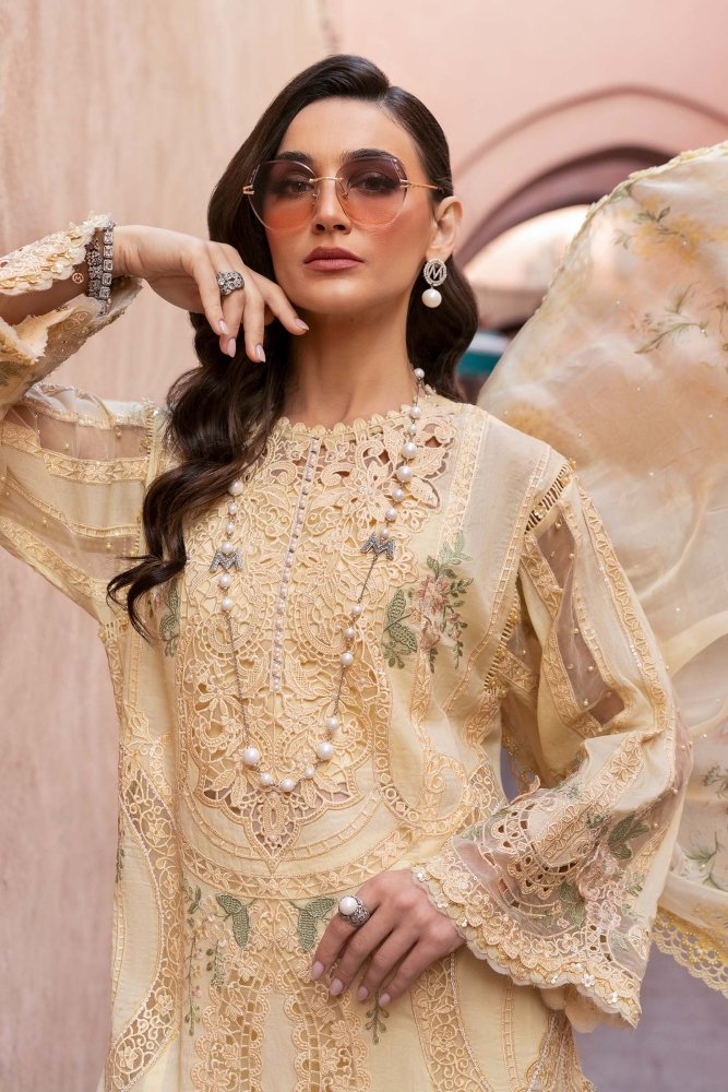 3PC EMBROIDERED ORGANZA SUIT - SR - 685 - Rangoli Store