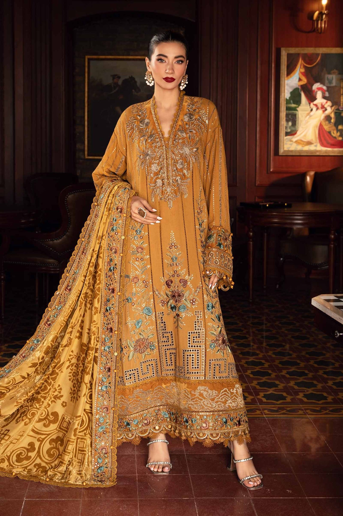 3PC EMBROIDERED LAWN SUIT - SR-549