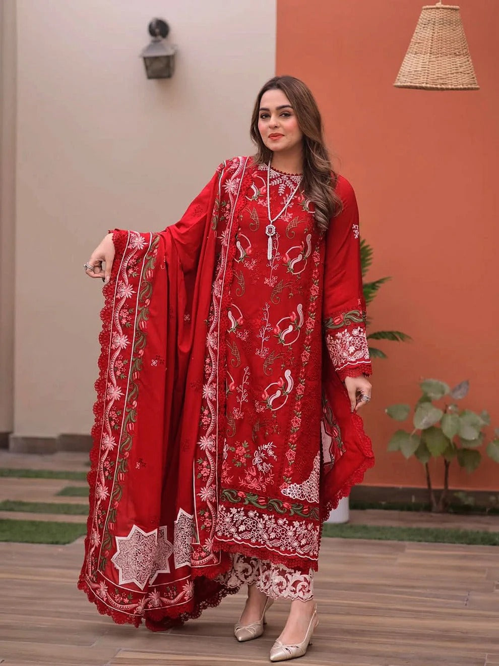 3PC EMBROIDED LAWN SUIT SR - 742