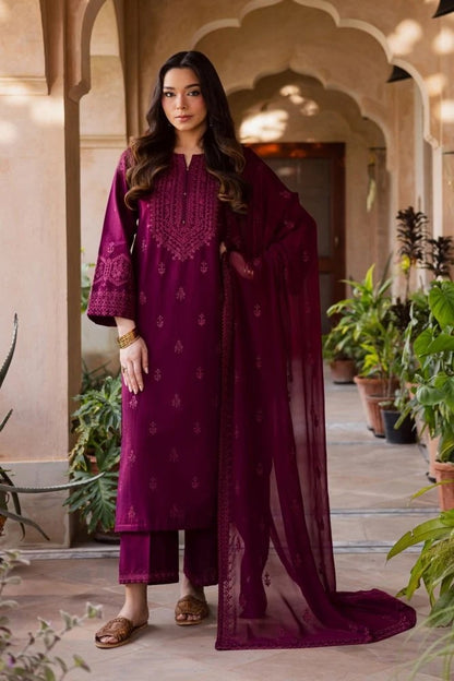 3PC EMBROIDERED LAWN SUIT - SR-758