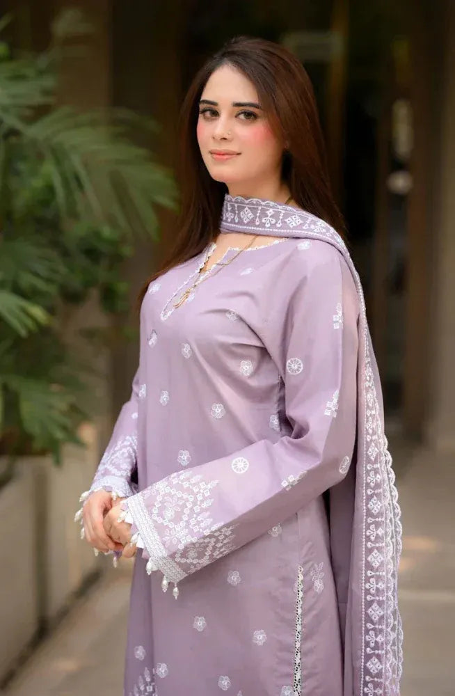 3PC EMBROIDERED LAWN SUIT - SR-765